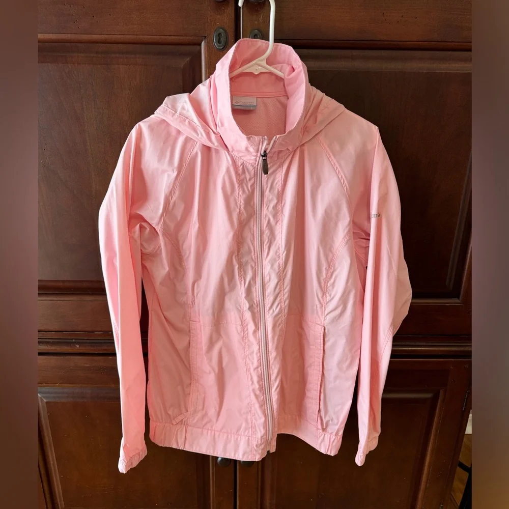 NWOT Columbia very lightweight rain jacket with hood. Size Large - Picture 1 of 2